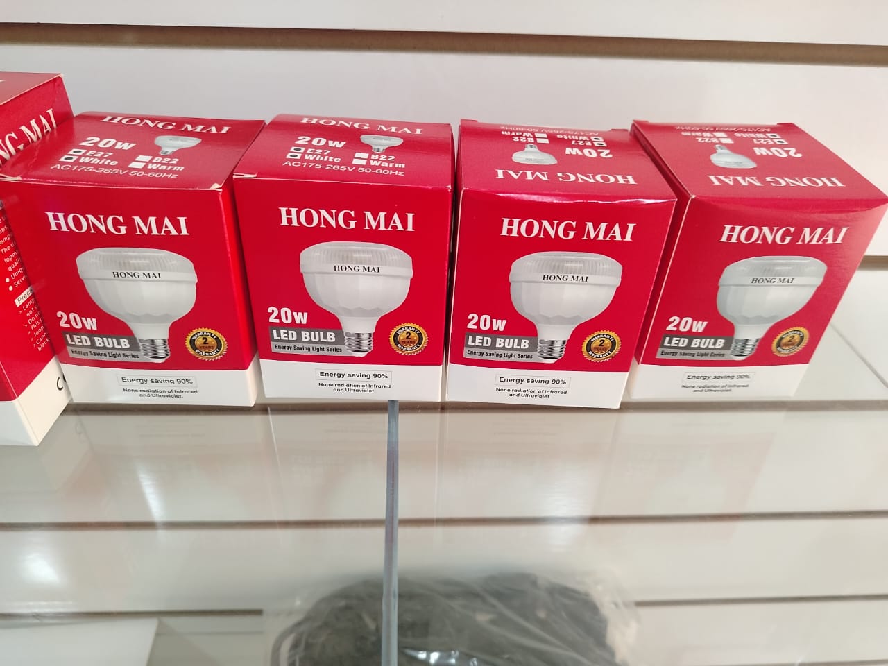 LEDS BULB HONG MAI